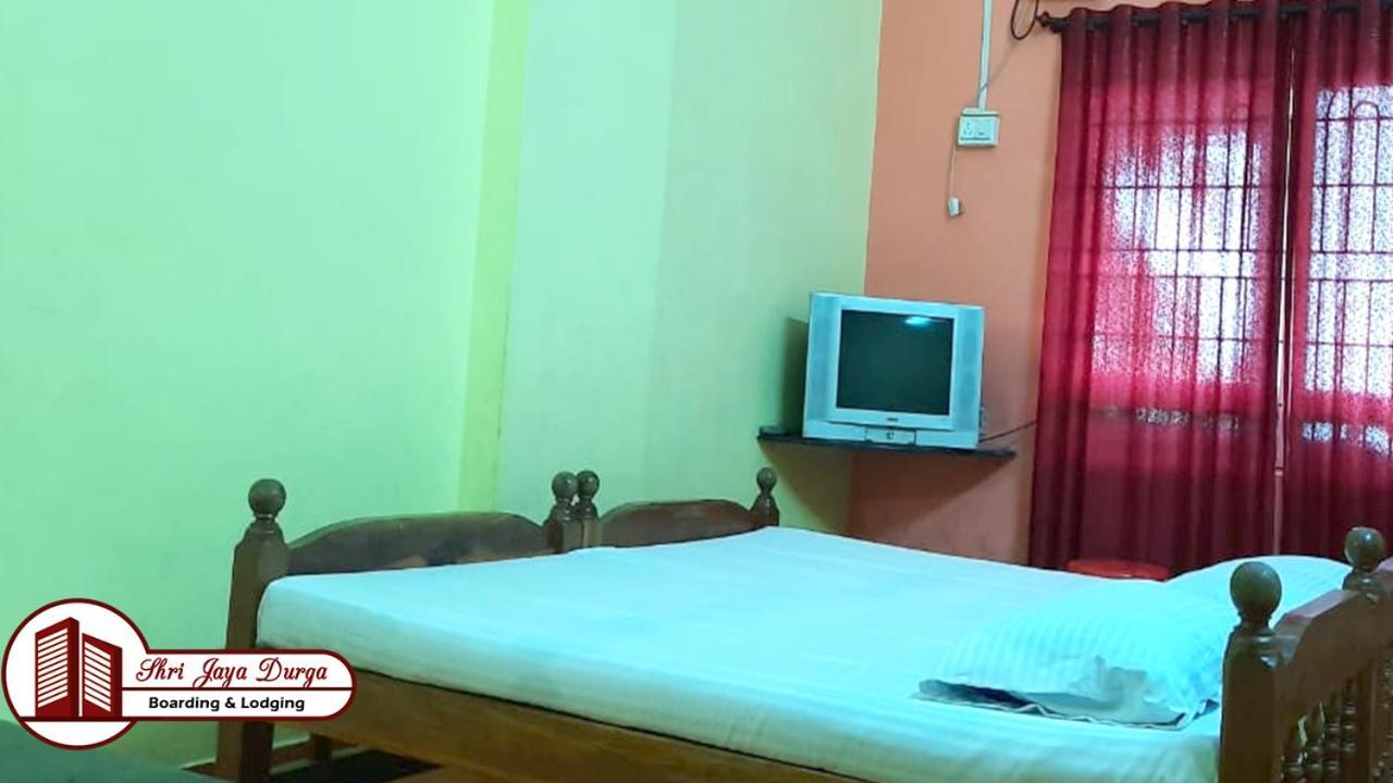 Shri Jaya Durga Boarding & Lodging ウドゥピ エクステリア 写真